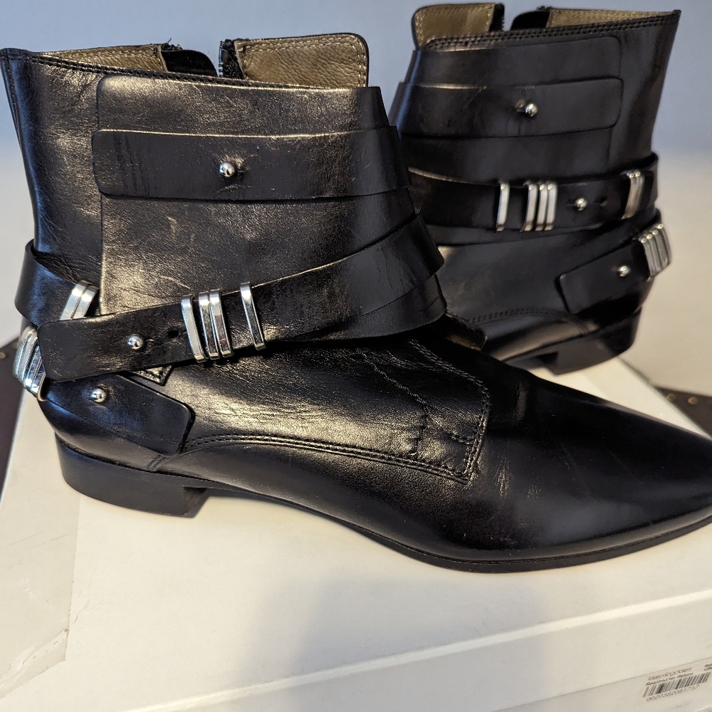 CoSTUME NATIONAL Nagoya Luxor Boots